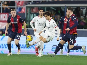 Bologna Vs AC Milan: Rossoneri Tumbang 1-2