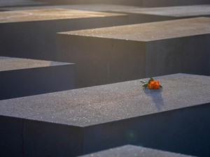 Penyintas Holokaus Tertua Meninggal di Usia 113 Tahun