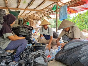 Patra Niaga Sumbagsel Boyong Penghargaan dari Program Sampah Jadi Berkah