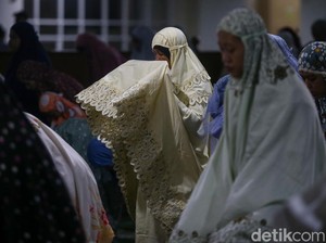 Arti Bacaan setelah Salat Tarawih dan Keutamaannya