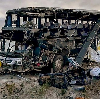 Nahas! Kecelakaan Bus Tewaskan 37 Penumpang