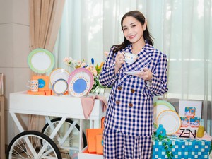 Nagita Slavina Hobi Dekorasi Meja Makan, Punya Koleksi Tableware Satu Lemari
