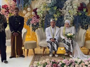 Pengantin Viral Menikah di Hari Pertama Ramadan, Ikut Hitungan Weton Jawa