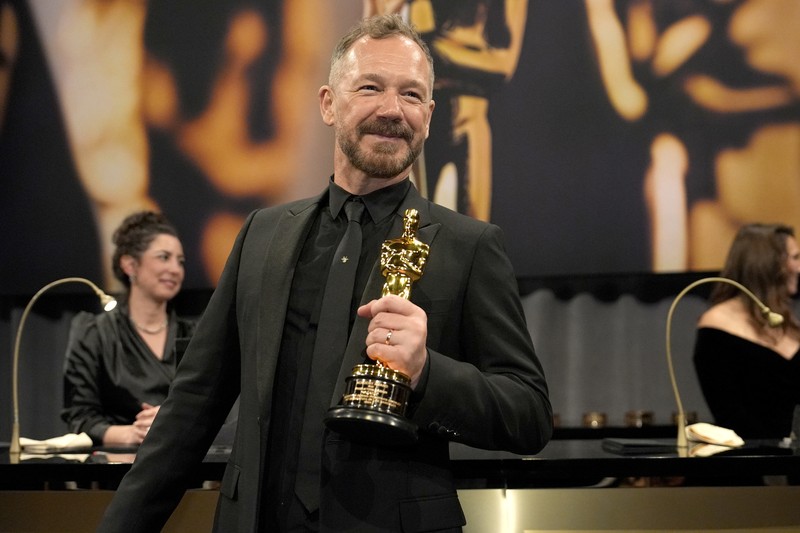 Samantha Quan, from left, winner of the award for best picture for 