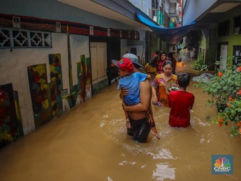 Hujan Ekstrem-Banjir di Mana-mana, BMKG Beri Peringatan Keras ke Pemda