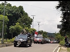 Bikin Bising, Edi-Weng Libatkan Motor Knalpot Brong Konvoi di Labuan Bajo