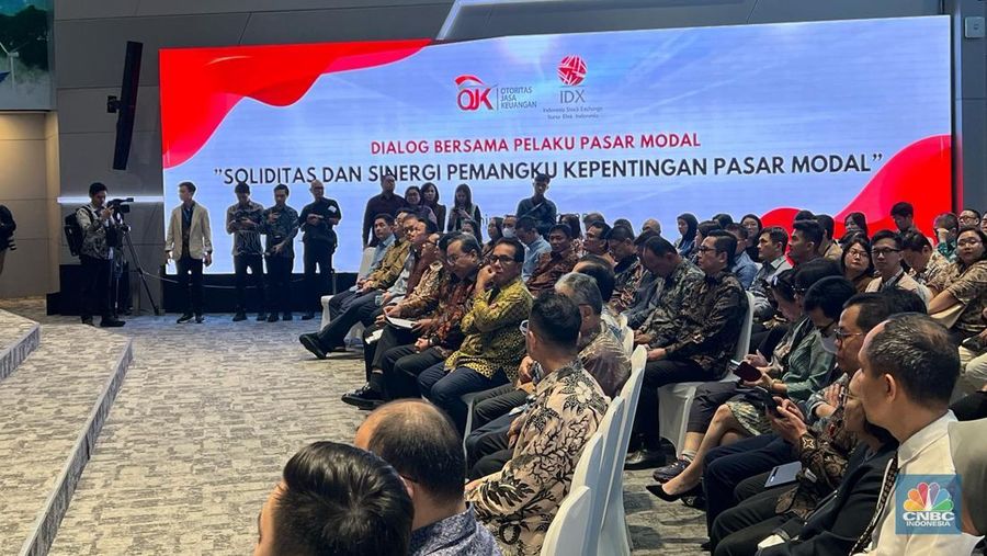 Pelaku Pasar Modal Solid, IHSG Langsung Terbang 4%. (CNBC Indonesia/Wahyu Daniel)