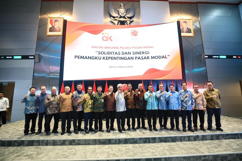 Pelaku Pasar Modal Solid, IHSG Langsung Terbang 4%. (²©²ÊÍøÕ¾/Wahyu Daniel) Pelaku Pasar Modal Solid, IHSG Langsung Terbang 4%. (²©²ÊÍøÕ¾/Wahyu Daniel)