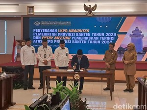 Andra Soni Serahkan Laporan Keuangan Banten 2024 ke BPK, Harap Raih WTP