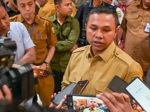 Gubri Larang Sekolah Bikin Kegiatan di Luar, Kepsek Melanggar Bakal Dicopot