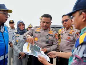 Momen Kakorlantas Tinjau Kesiapan Tol Fungsional Demi Arus Mudik-Balik 2025 Lancar