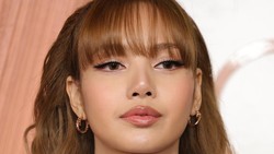 Tonton Lagi Penampilan Bersejarah Lisa BLACKPINK di Oscar 2025