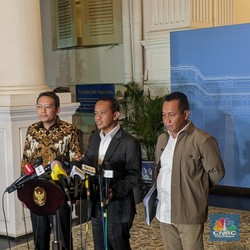 RI Mau Buat Kilang Minyak Raksasa Kapasitas 1 Juta Barel per Hari