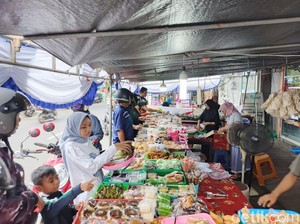 Kue Kopyor dan Kondo, Primadona Takjil di Pasar Ramadan Loloan Barat Jembrana