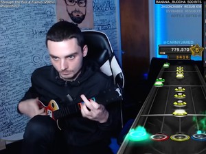 Viral Main Game Mirip Guitar Hero Speed 200%, Lagunya Dragon Force
