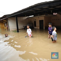 Waspada Listrik Korslet, Ini yang Harus Dilakukan Jika Rumah Banjir!