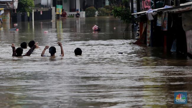 Kabar Baik: Banjir di Perumahan Pondok Gede Permai Bekasi Surut