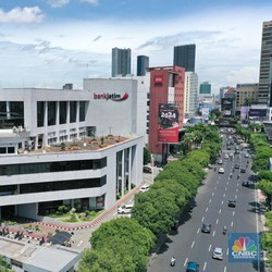 Optimistis Kinerja Moncer, Direksi Bank Jatim Kompak Borong Saham