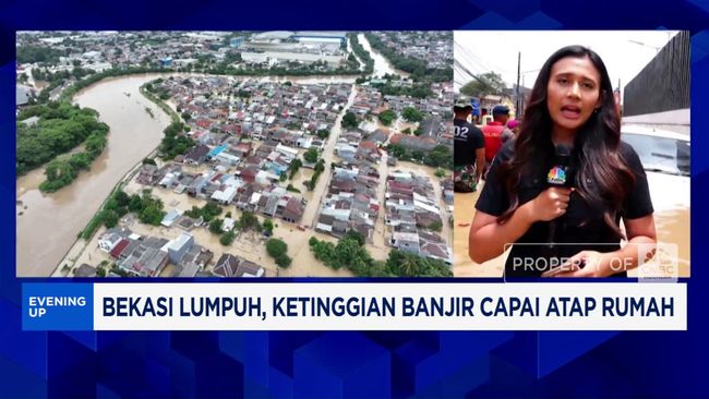 Bekasi Lumpuh, Ketinggian Banjir Capai Atap Rumah