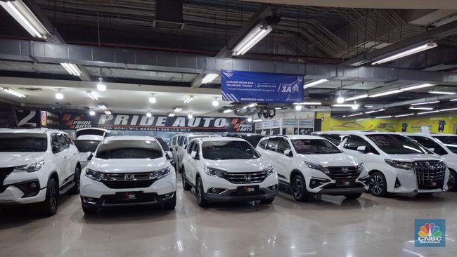 Penjualan Mobil Hancur Lebur, Bos Otomotif Bongkar Biang Keroknya Ini