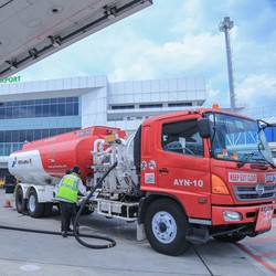 Sambut Mudik, Pertamina Turunkan Harga Avtur di 37 Bandar Udara