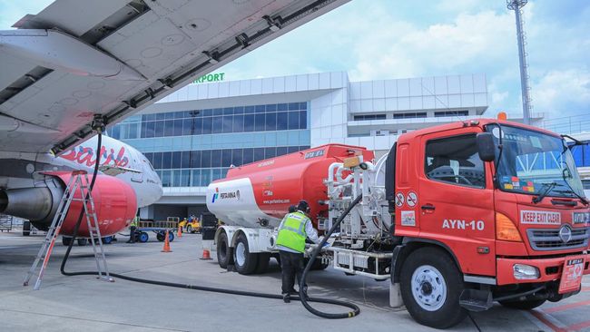 Sambut Mudik, Pertamina Turunkan Harga Avtur di 37 Bandar Udara