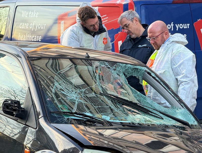 Mobil tabrak kerumunan warga di Jerman. REUTERS/Heiko Becker