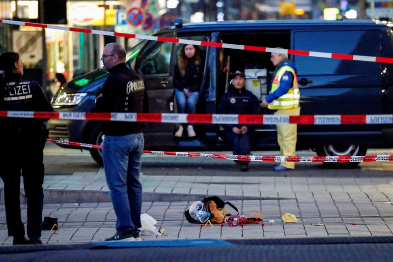 Mobil tabrak kerumunan warga di Jerman. REUTERS/Heiko Becker