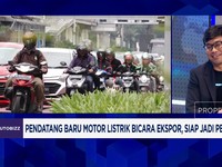 Video: Saat Banjir, Lebih Aman Motor Listrik Atau Motor BBM?