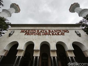 Dedi Mulyadi soal Bantuan Operasional Masjid Raya Bandung yang Dihentikan