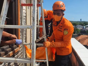 Forensik Temukan Luka Benda Tumpul pada Jasad Bule Telanjang Tewas di Tandon