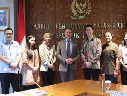 Eddy Soeparno Bicara Pemanfaatan Oil Rig untuk CCS dan LNG Eddy Soeparno Bicara Pemanfaatan Oil Rig untuk CCS dan LNG