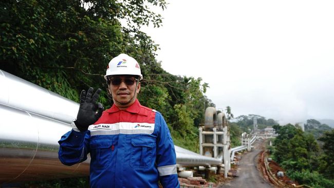 Pimpin ke Puncak Industri Energi Hijau, Dirut PGE Sabet Penghargaan