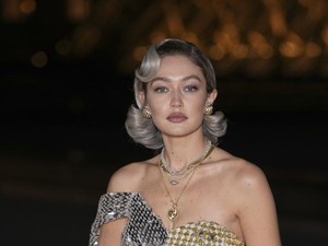 Gigi Hadid Merasa Jijik, Namanya Masuk ke Epstein Files