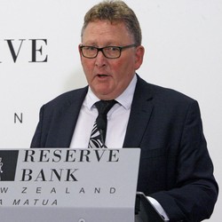 Gubernur Bank Sentral Selandia Resign Usai 7 Tahun Menjabat