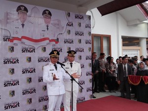 Iron-Edwin Siapkan Cara Khusus Mutasi Pejabat di Lombok Timur