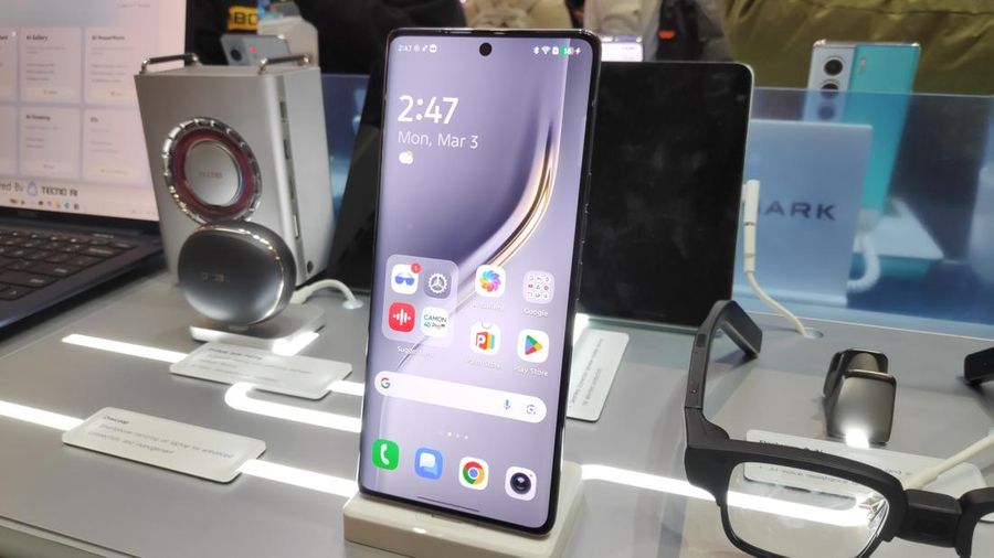 Tecno Camon 40 Pro 5G. (Dok. Detikcom/Moch Prima Fauzi)