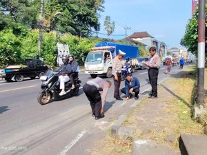 Perempuan di Tabanan Tewas Terlindas Truk Tronton