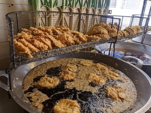 5 Tempat Beli Gorengan Enak Rekomendasi Netizen, Ada Combro hingga Sukun