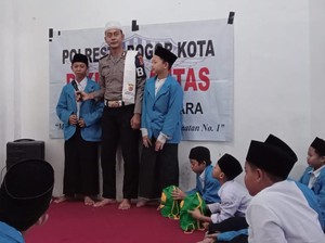 Dedikasi Bripka Prio Bangun Ponpes untuk Anak-anak Tak Mampu di Bogor