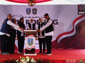 Gubernur Khofifah Resmikan Dam Boreng Lumajang