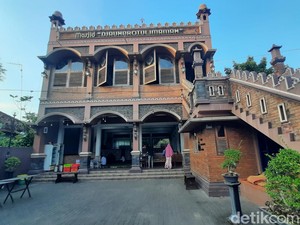 Uniknya Masjid Djauharotul Imamah Pati, Kolaborasi Arsitektur Ala Eropa-Jawa
