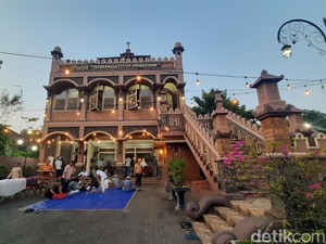 Keindahan Masjid Djauharotul Imamah, Saat Arsitektur Eropa Bertemu Jawa