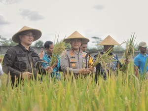 Dukung Ketahanan Pangan, Polres Blitar Kawal Distribusi Hasil Panen