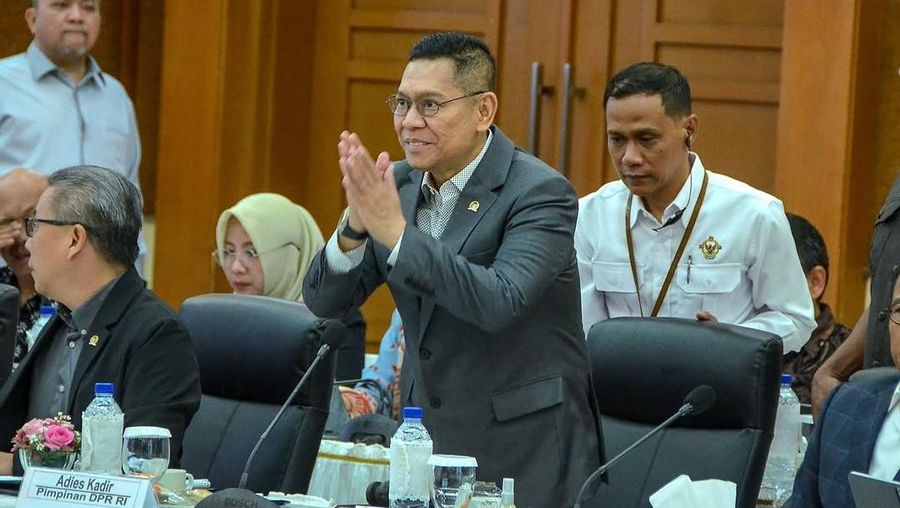 Wakil Ketua Dewan Perwakilan Rakyat dari Fraksi Golongan Karya, Adies Kadir. (Instagram/@adies.kadir)