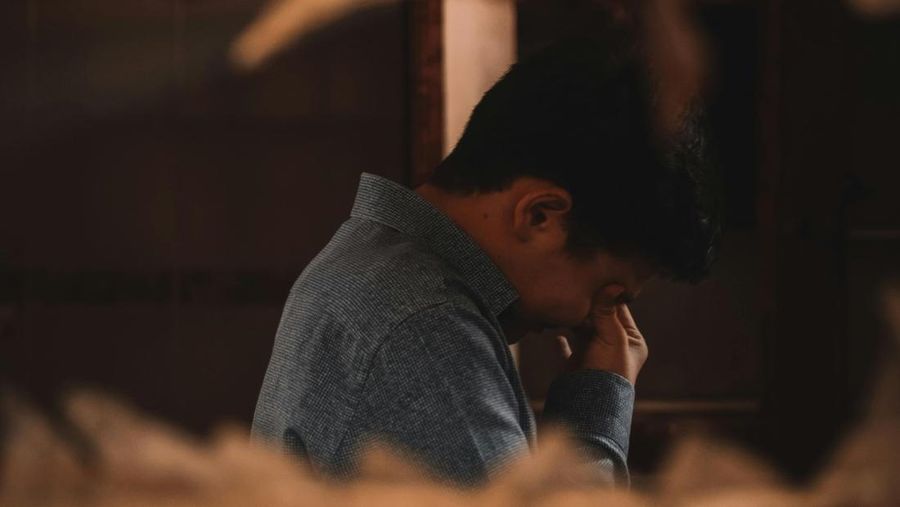 Apakah Menangis Dapat Membatalkan Puasa Ramadan?