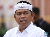 Dedi Mulyadi: Mohon Bupati yang Perutnya Gak Ideal, Segera Dikempiskan