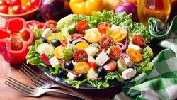 Terungkap! 5 Pola Diet Paling Ampuh Turunkan Berat Badan Menurut Ahli Gizi