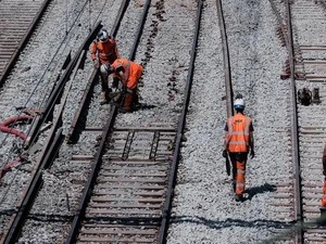 Bom Perang Dunia II Ditemukan di Rel Kereta Dekat Stasiun Paris