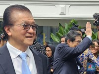 Pengusaha RI Franky Widjaja, menemui Presiden Prabowo Subianto di Istana Kepresidenan. (CNBC Indonesia/Emir Yanwardhana)